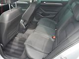 Volkswagen Passat (2017) 2.0TDi, ČR, DSG, LED, navi - náhled 9