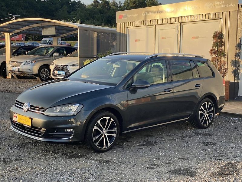 Volkswagen Golf 2.0TDi, DSG, Allstar, 2x kola - fotka 4 z 20