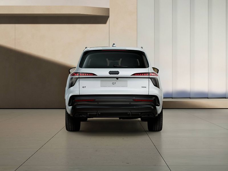 Audi Q7 Quattro 8TT 3,0TDI - fotka 4 z 7
