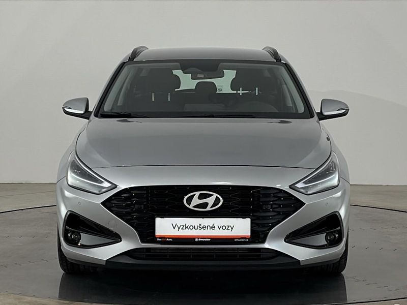 Hyundai i30 Smart DCT - fotka 4 z 26