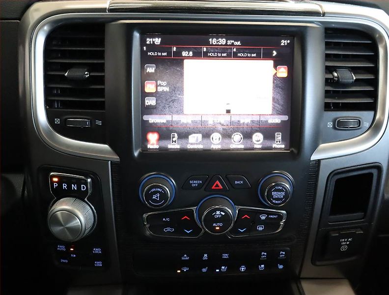Dodge RAM (2018) 5.7 V8 HEMI - fotka 16 z 23