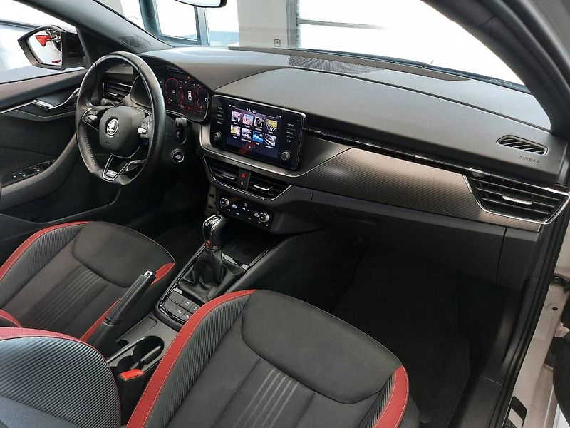 Škoda Scala (2024) Monte Carlo 1.5 TSI (110kW/150 - fotka 10 z 28