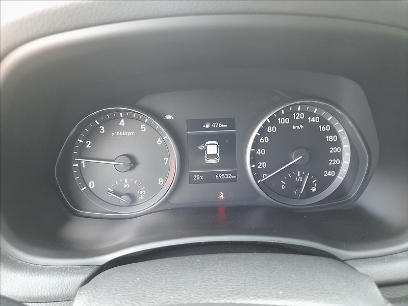 Hyundai i30 1,0 T-GDi - fotka 13 z 19