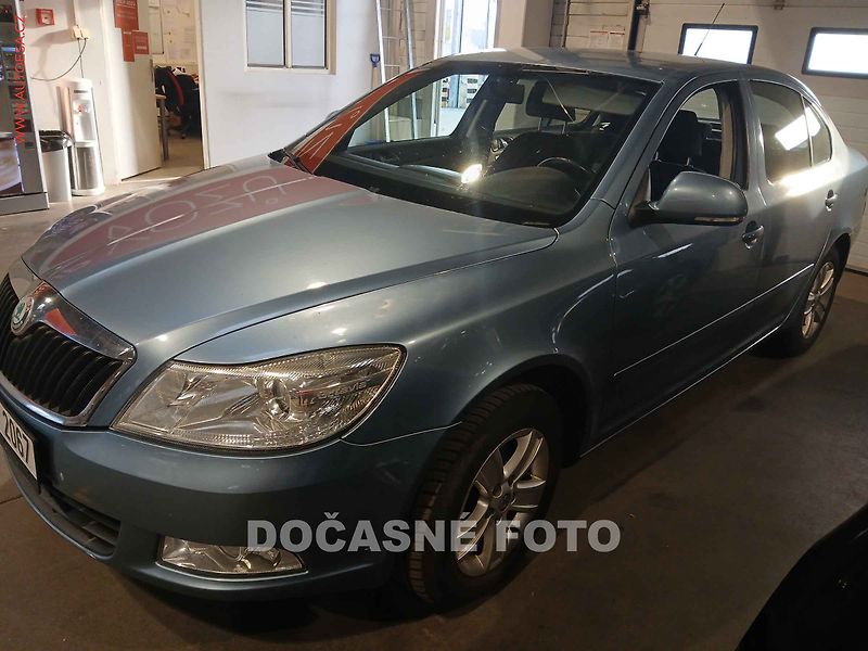 Škoda Octavia (2010) 1.9. - fotka 1 z 3