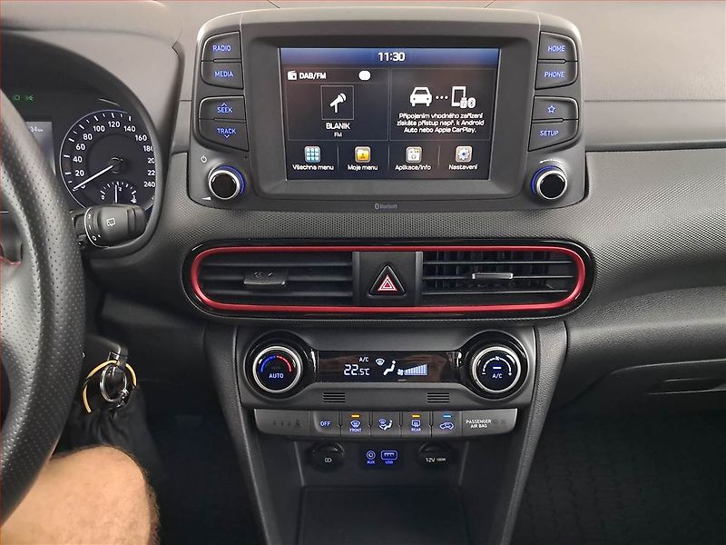 Hyundai Kona (2020) 1.0 T-GDI, Serv.kniha, Kůže - fotka 12 z 19