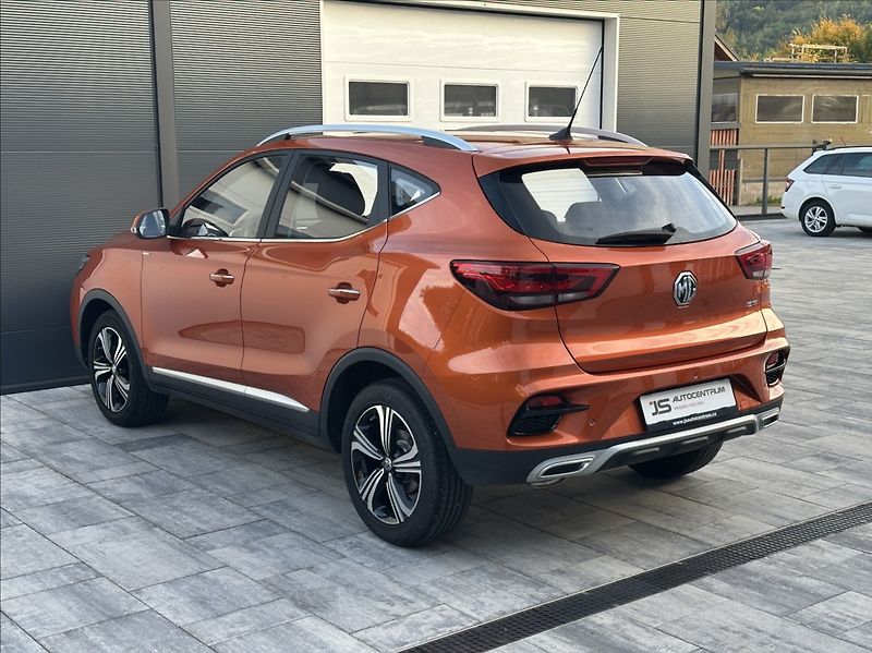MG ZS 1,5 DVVT 106PS  Essential - fotka 10 z 54