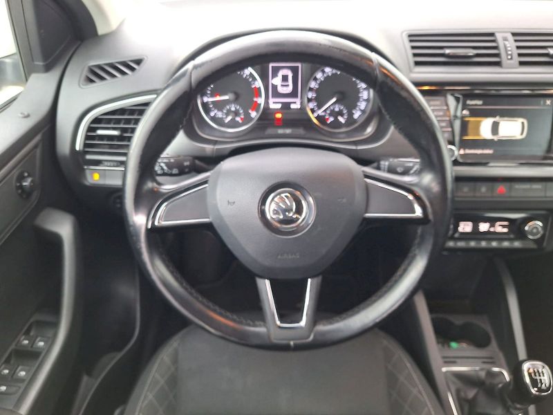Škoda Fabia (2018) 1.0 TSI / 81 kW / 6MP / STYLE - fotka 5 z 30