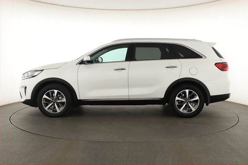 Kia Sorento (2018) 2.2 CRDi, 4X4, Automat - fotka 3 z 19