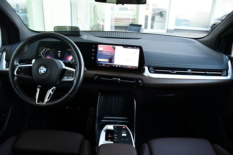 BMW Řada 2 218d M-SPORT TAŽNÉ 1M 3LZÁRUKA - fotka 5 z 45