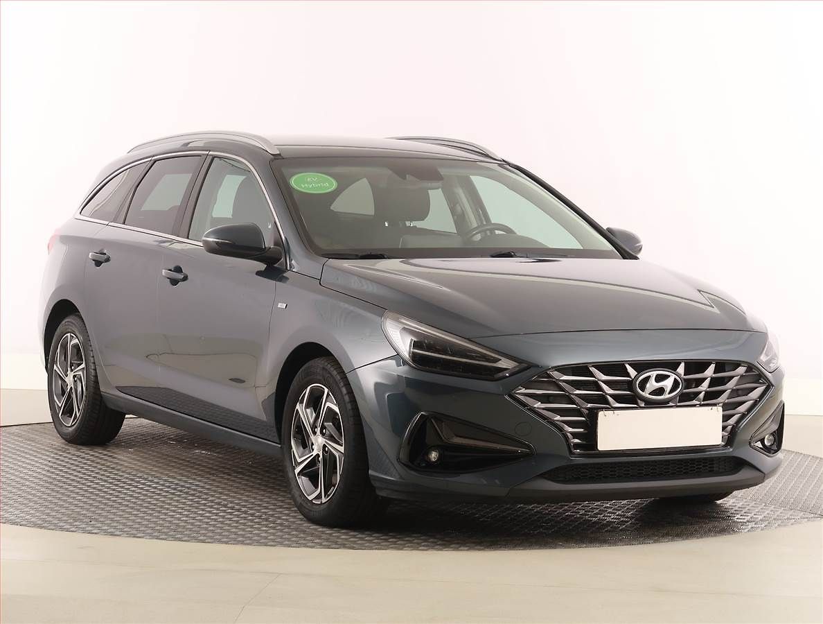 Hyundai i30 Smart 1.5 T-GDI MHEV, Automat