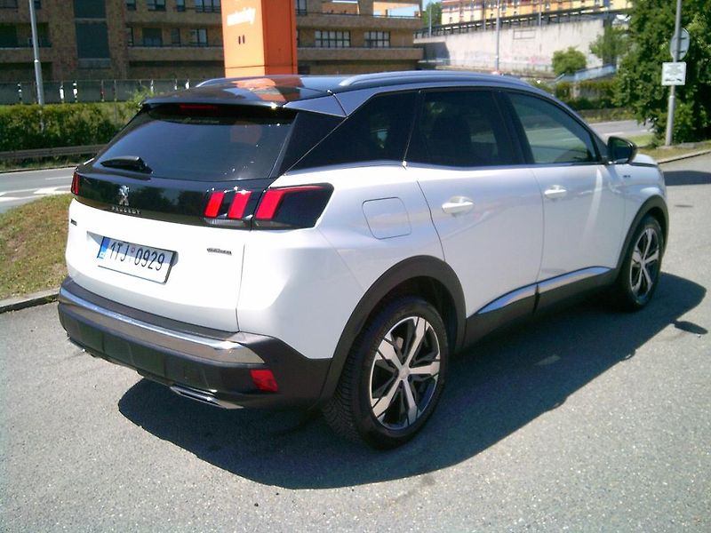 Peugeot 3008 (2018) 2.0 HDi  GT-LINE - fotka 6 z 20