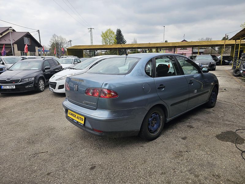 Seat Cordoba (2005) 1.2 HTP KLIMA - fotka 3 z 10
