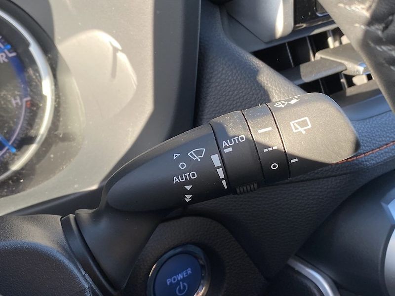 Toyota RAV4 2.5HSD, ČR, Adventure, 4x4 - fotka 16 z 33