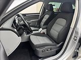 Škoda Superb 2,0 TDi DSG ALU COLUMBUS TAŽNÉ - náhled 23