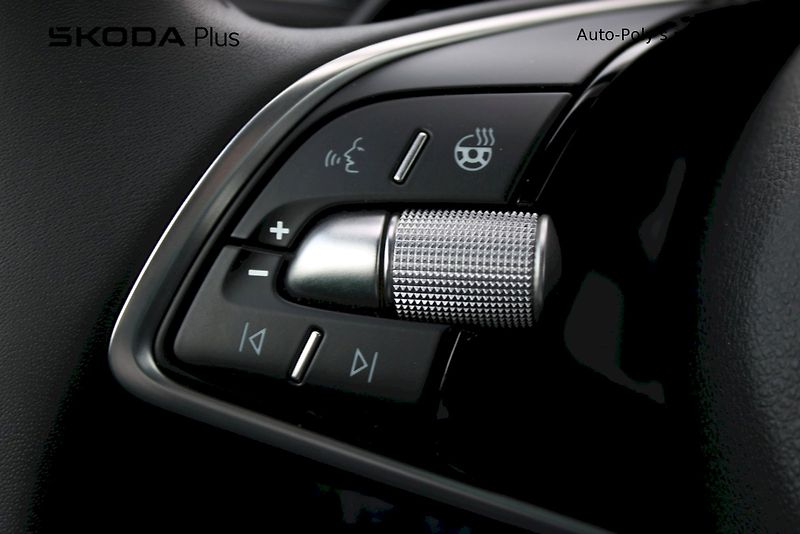 Škoda Octavia (2025) Combi Top Selection 2.0 TDI 11 - fotka 12 z 25