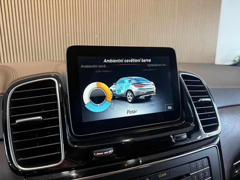 Mercedes-Benz GLE 43 AMG Coupé Tažné LED CarPlay - fotka 32 z 33