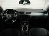 Škoda Octavia (2012) 1.4 TSI, ČR, Xenon, AC - náhled 8