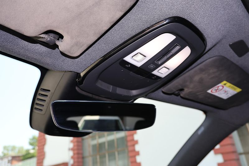 Volvo XC40 (2021) Recharge Pro, Twin motor (AWD) - fotka 17 z 25