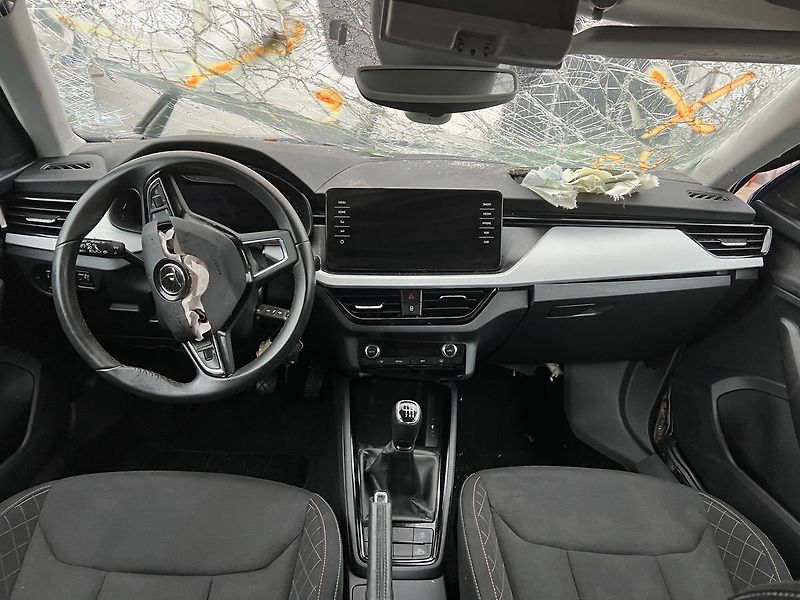 Škoda Kamiq 1.0 TSI 85kW - fotka 8 z 14