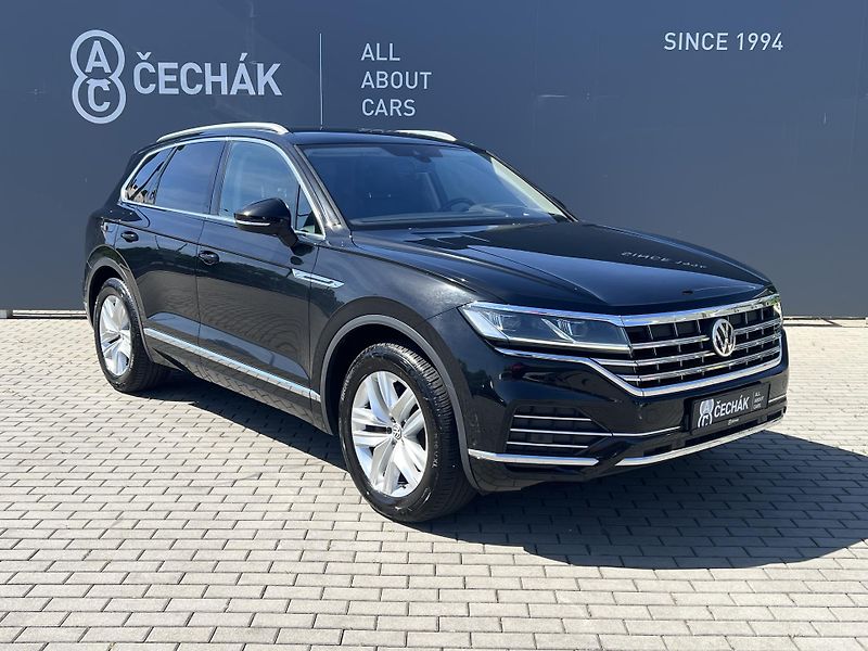 Volkswagen Touareg (2019) 3.0TDi*210kW*4x4*Servis*Tažné - fotka 3 z 41