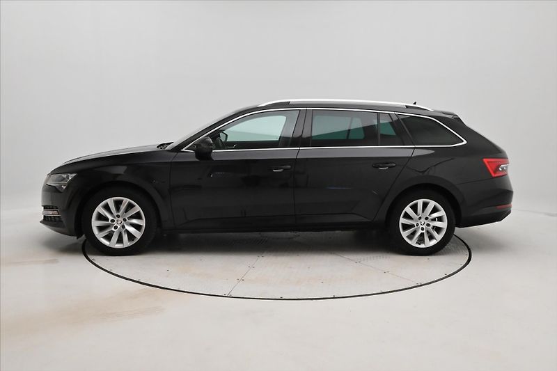 Škoda Superb 2,0 TDI 110 KW DSG STYLE Záruk - fotka 8 z 33