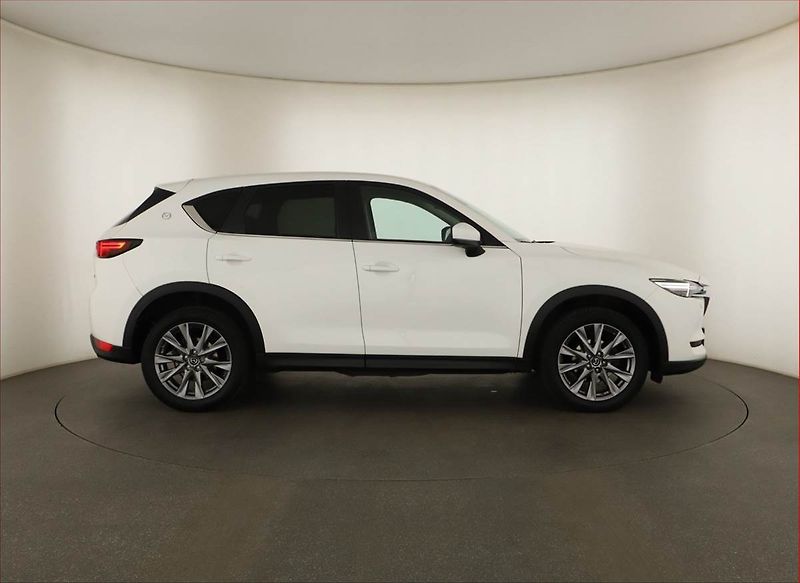 Mazda CX-5 (2019) 2.0 Skyactiv-G - fotka 6 z 17