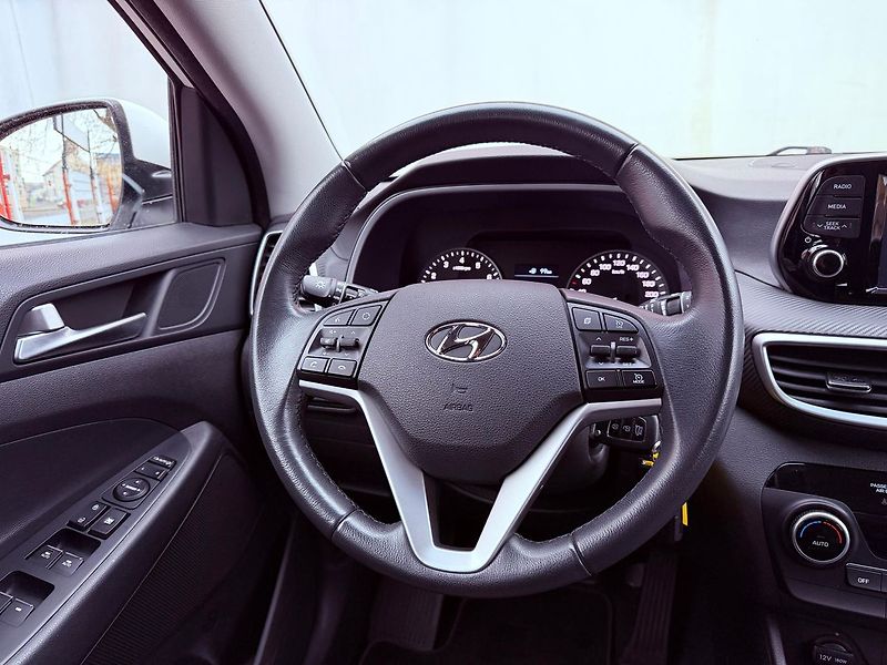 Hyundai Tucson 1.6 GDi Trikolor, ČR - fotka 17 z 28