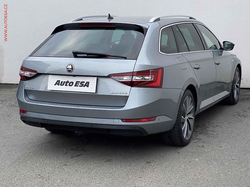 Škoda Superb (2019) 2.0 TDi, 2.maj,ČR, L&K, DSG - fotka 4 z 19