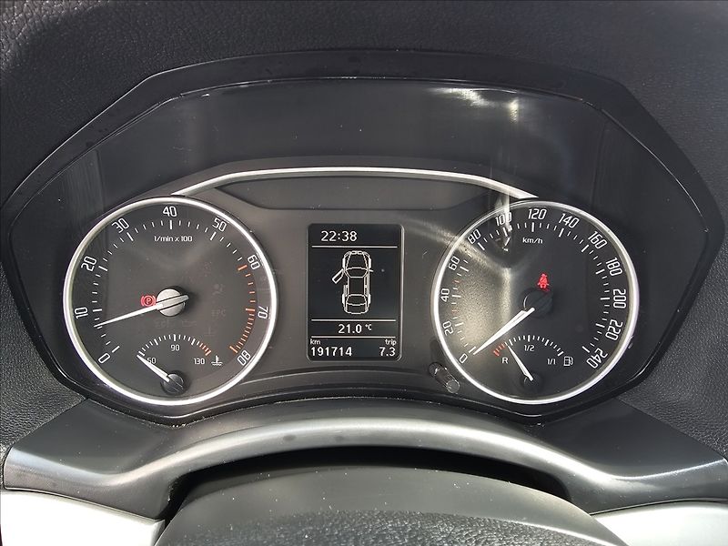 Škoda Octavia II 1,2TSi 77KW Family - fotka 15 z 46