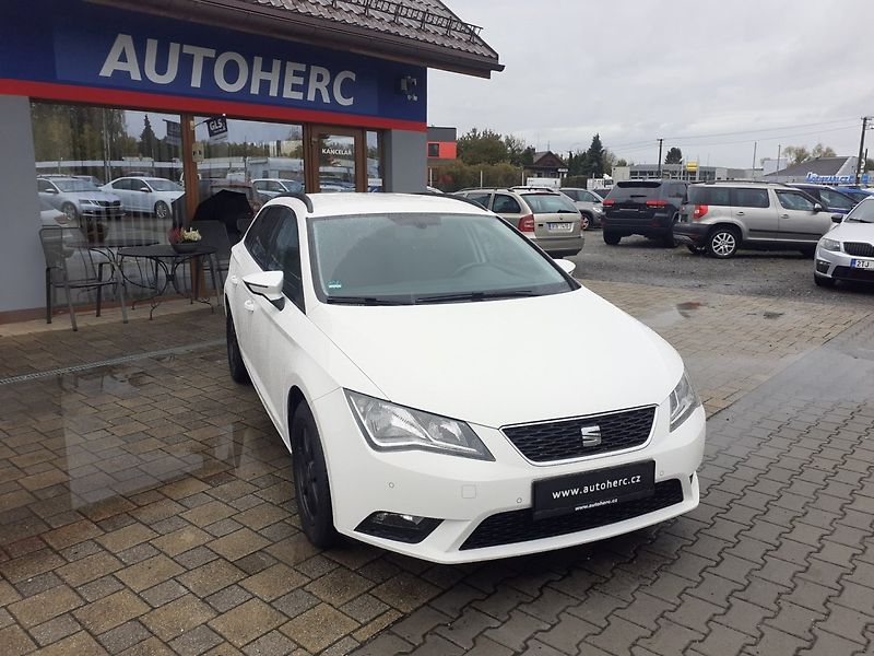 Seat Leon (2014) KOMBI 1.4 TSI AUTOMAT - fotka 2 z 37