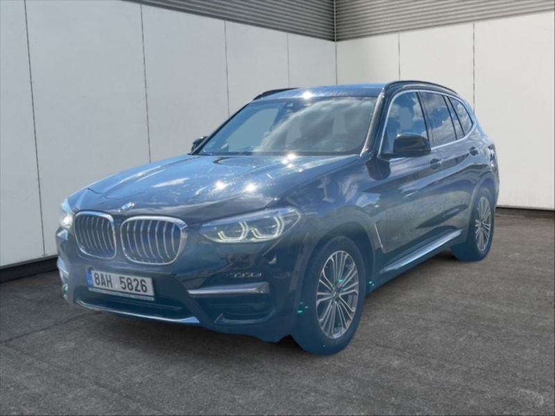 BMW X3 2,0 xDrive20d AT - fotka 3 z 11