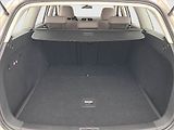 Volkswagen Golf (2012) 1.6 TDI, Xenony, Tempomat - náhled 13