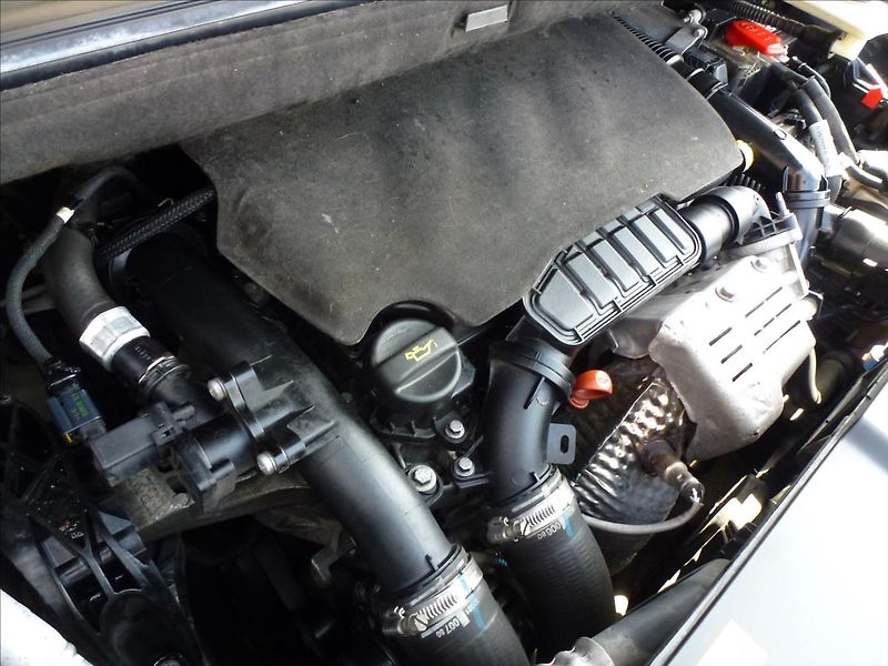 Citroën C4 Picasso 1,2 PureTech 130 6AUT  SpaceTo - fotka 45 z 54