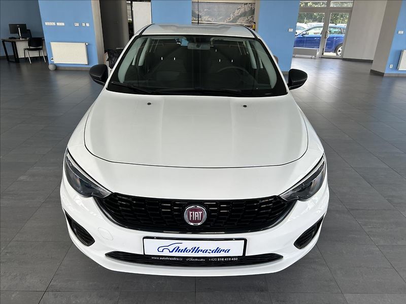 Fiat Tipo 1,4   STREET,SERVISKA,VYHŘ.SED - fotka 2 z 21