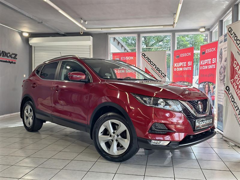 Nissan Qashqai 1.3 DIG-T 103kW KAMERA, PANO - fotka 1 z 25