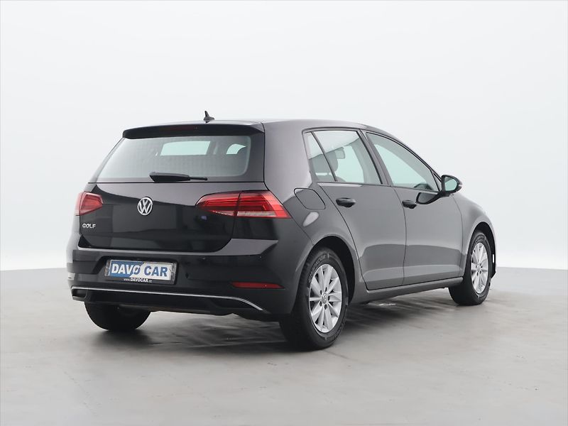 Volkswagen Golf 1,4 TSI 92kW CZ Comfortline - fotka 7 z 30