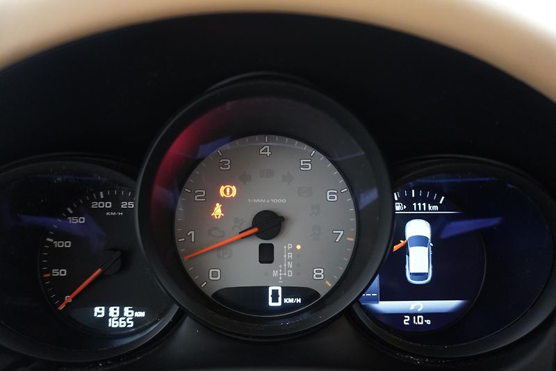 Porsche Macan 3.0i AWD PDK7 - fotka 17 z 27