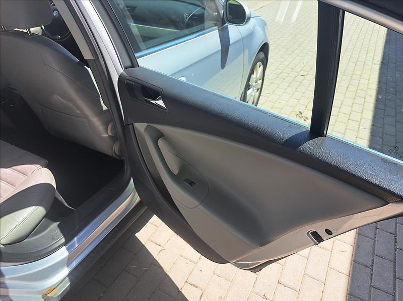 Volkswagen Passat 1,9 TDI - fotka 37 z 43