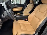 Volvo XC60 (2021) 2.0D B4 AWD Inscription - náhled 28