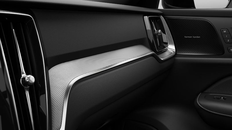 Volvo V60 (2026) B4 AUT DARK PLUS - fotka 9 z 10
