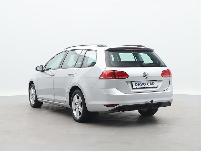 Volkswagen Golf 1,4 TSI 110kW Comfortline 1Maj - fotka 7 z 30