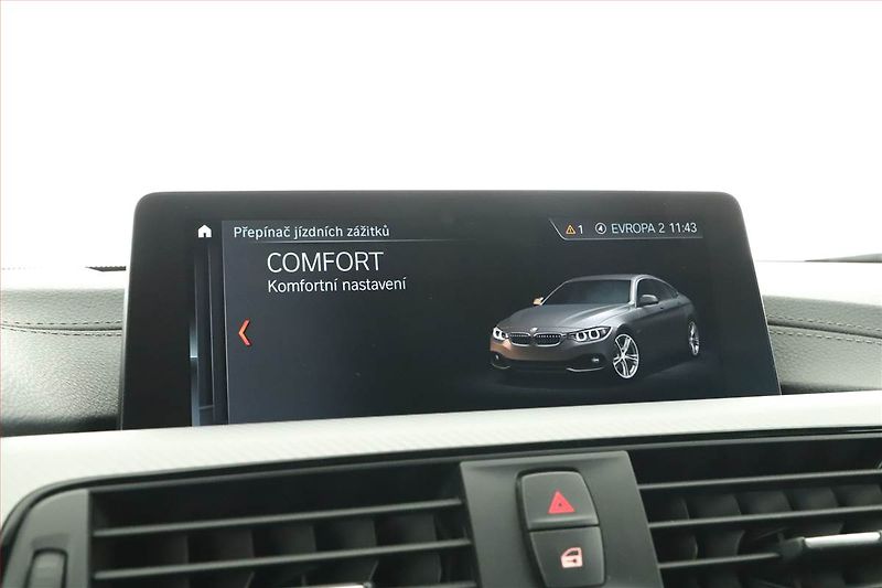 BMW Řada 4 (2020) M Paket 420i - fotka 16 z 20