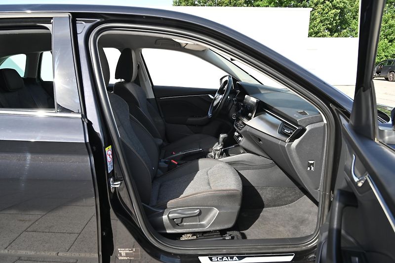 Škoda Scala 1.5TSI 110KW DSG Clever 1/2022 - fotka 34 z 49