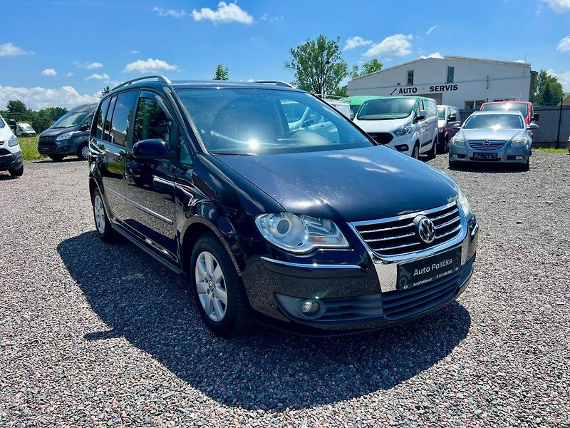Volkswagen Touran (2008) 1.4 TS 103 kW DSG - fotka 4 z 20
