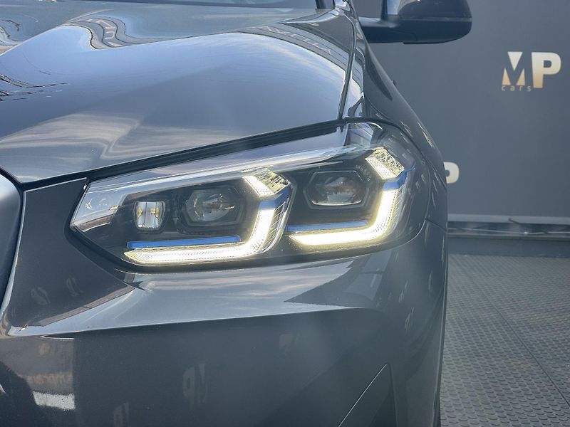 BMW X4 (2023) 2.0 xDrive20d, PANO, DPH, WIFI - fotka 33 z 44