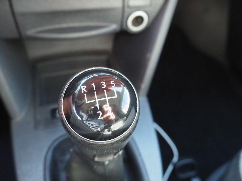 Volkswagen Caddy (2014) 1.6 TDI, 75 kW - fotka 23 z 25