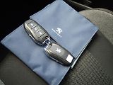 Peugeot 3008 1,2 CZ, 1.Majitel, serv. kn - náhled 47