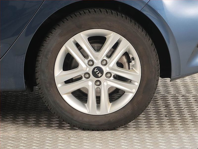 Kia Ceed (2021) Gold 1.5 T-GDI, Automat - fotka 15 z 18