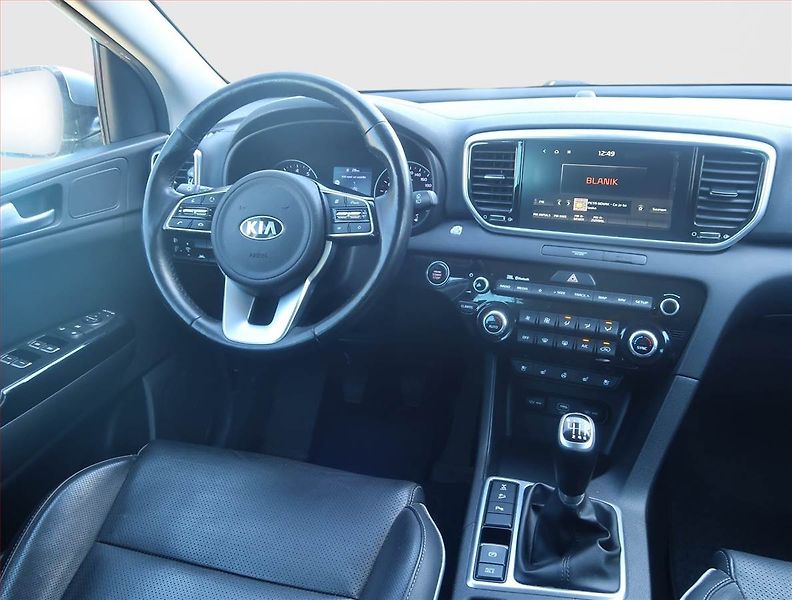 Kia Sportage (2019) 1.6 T-GDI, 4X4, Serv.kniha - fotka 7 z 15