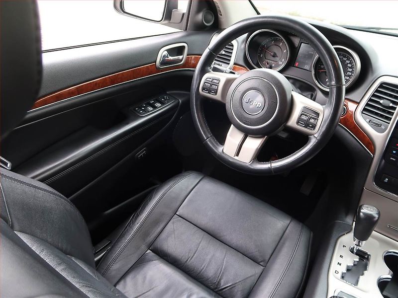 Jeep Grand Cherokee (2012) 3.0 CRD, 4X4, Automat, Navi - fotka 7 z 19